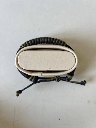 Pulsera cuero negro y verde militar