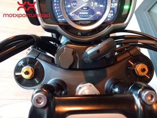 TRIUMPH SCRAMBLER 1200 XC