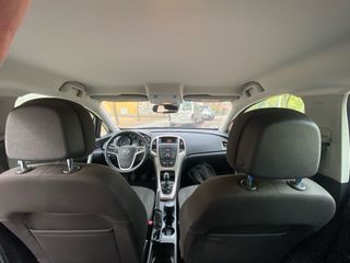 Opel Astra 2010