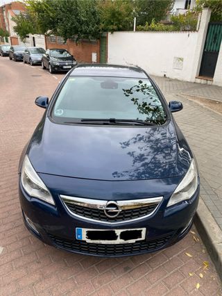 Opel Astra 2010