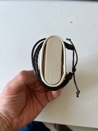 Pulsera de cuero trenzado