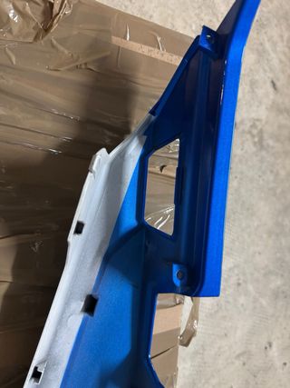 Lateral trasero izquierdo África 1100 Adventure