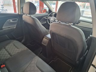 Kia Niro 1.6 GDi Híbrido Enchufable 104kW Drive