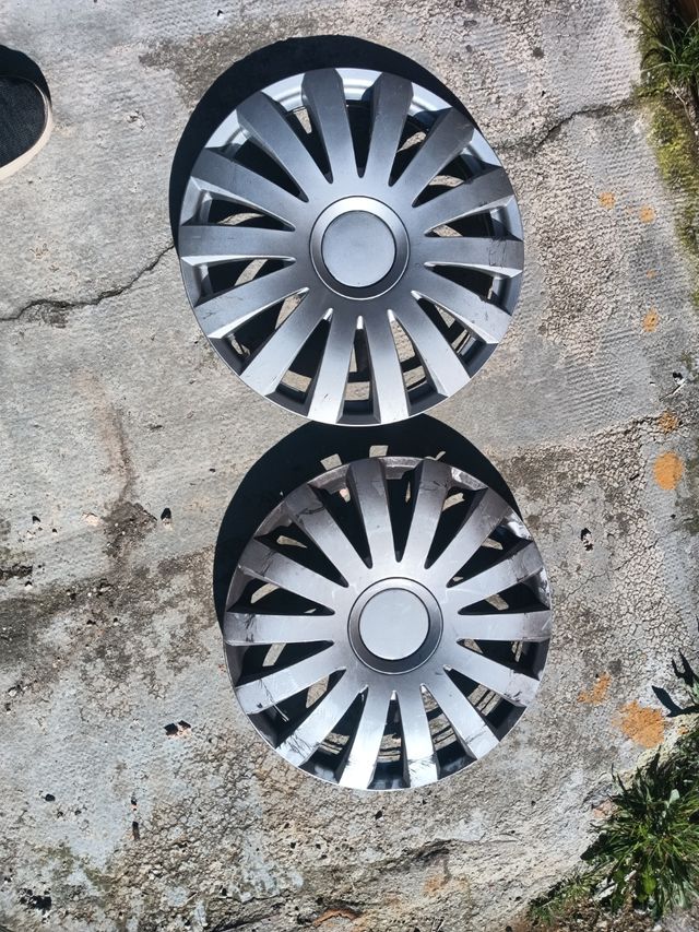 Tapacubos universales 15" pulgadas.
