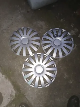 Tapacubos universales 15" pulgadas.