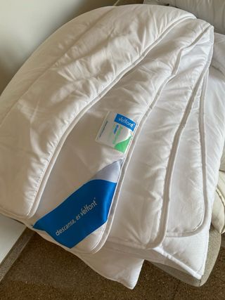 Edredón nuevo Velfont Antiacaros 150x220cm, 400gr