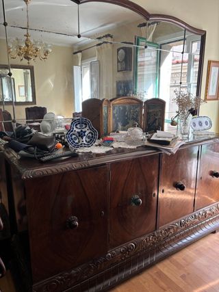 Mobiliario comedor (>70 años)