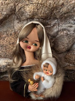 La Virgen y el niño,hecha a mano!!