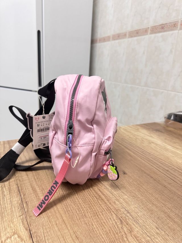Bolso infantil Kuromi rosa Zara