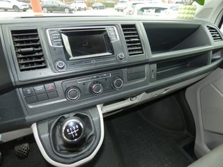 Volkswagen Camper Transporter T6 2019