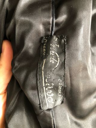 Abrigo vintage de piel astracán negro  con forro