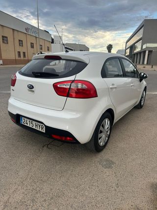 KIA Rio 2014