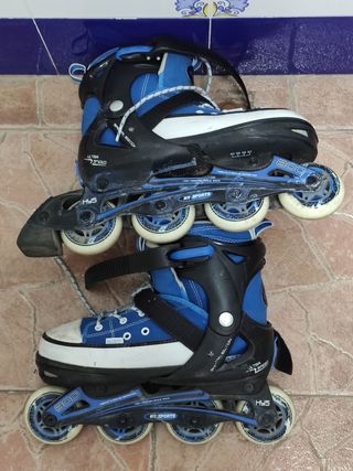 Patines en línea azules