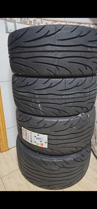 Nakang NS2R 18 Neumáticos Nuevos