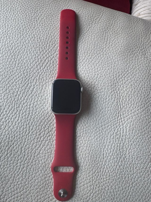 Apple Watch S6 40mm Rojo/Plata