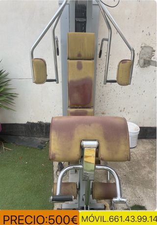 Máquina de musculación Technogym