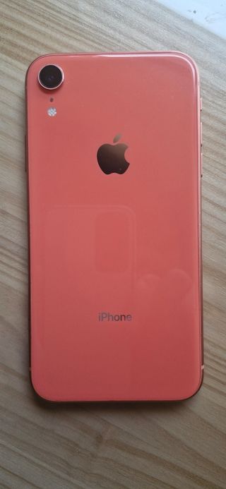 iPhone XR Coral in ottime condizioni