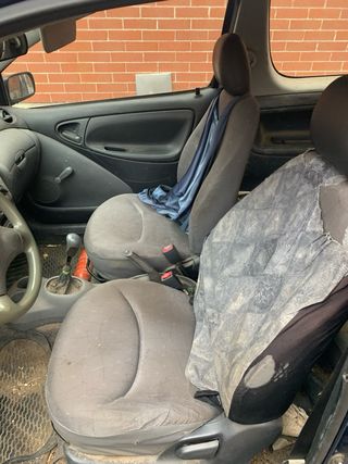 Toyota Yaris 2000