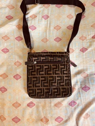 Borsa a tracolla piccola, design elegante e comodo