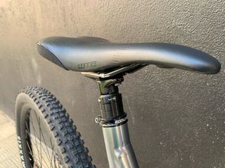Bicicleta Commençal Meta AM29 Fox