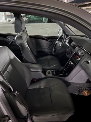 Mercedes-Benz Clase E 2000