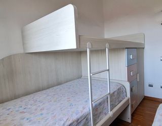 Cama tren y armario infantil juvenil