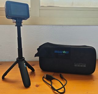 GoPro Hero 10 Black. Como nueva, sin estrenar.