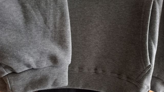 CHÁNDAL BMW HOMBRE TALLA XXXL GRIS Y NEGRO.