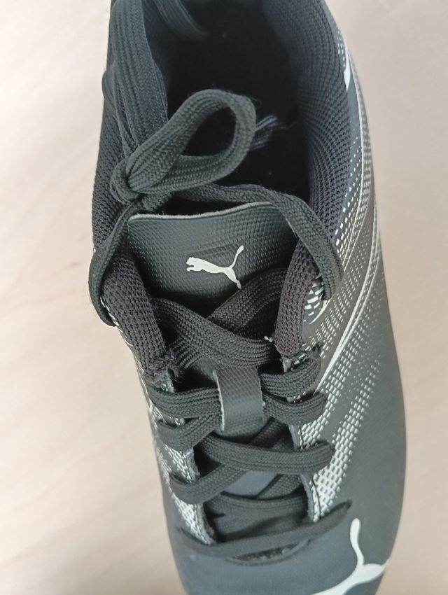 Bota futbol hierba, N 31