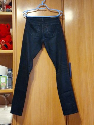 Pantalones vaqueros negros