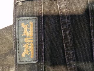 Pantalones vaqueros negros