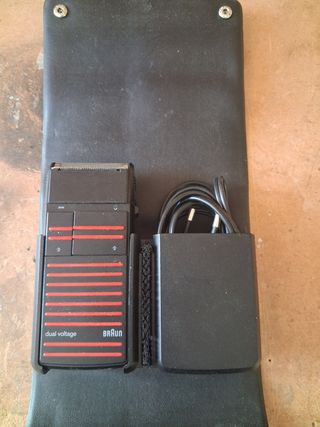 Afeitadora Braun Dual Voltage Antigua