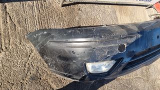PARAGOLPES DELANTERO FORD FOCUS 1 2002 NEGRO