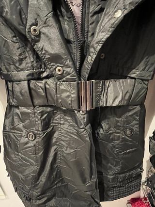 Abrigo de plumas negro