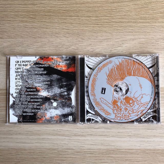 TRAVIS BARKER cd Give The Drummer Some