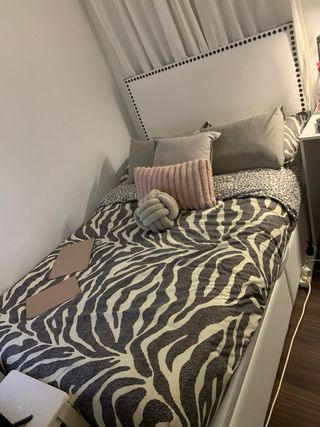 Cama matrimonial NUEVA!!! Polipiel blanco 120 cm