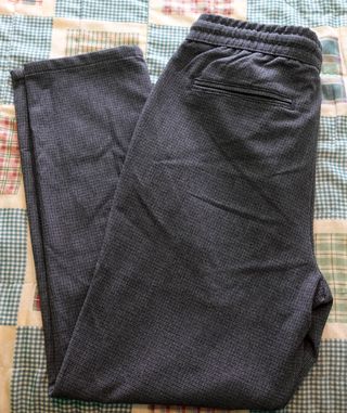 Pantalón Zara gris cintura elástica