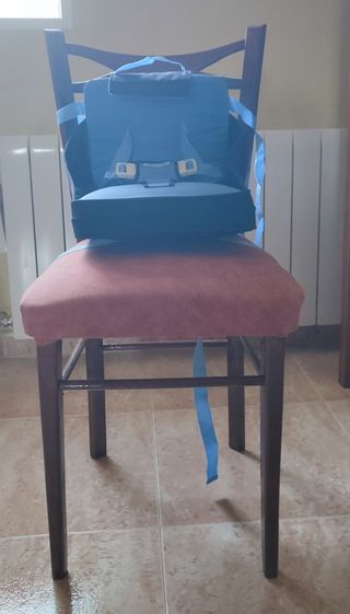 Asiento elevador portátil plegable First years