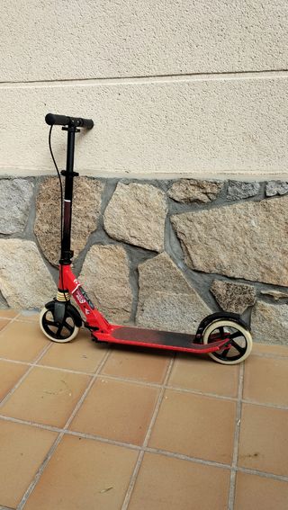 Patinete Oxelo rojo plegable