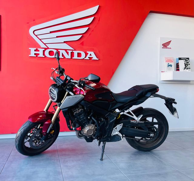Honda CB 650R Roja