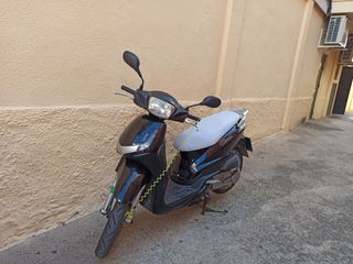Peugeot Tweet 125