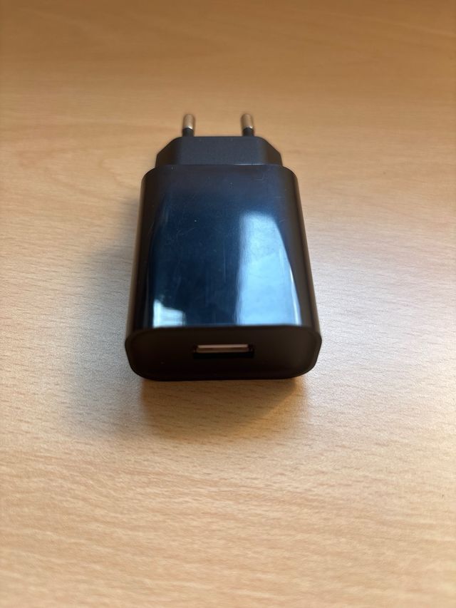 Adaptador AC/DC USB 5V 1A