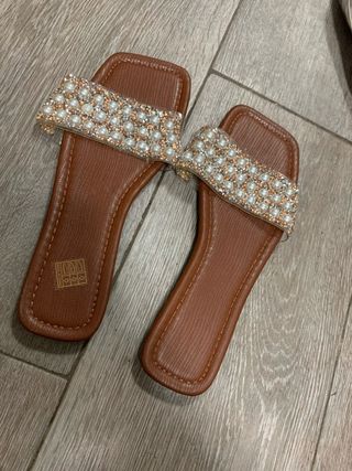 Sandalias