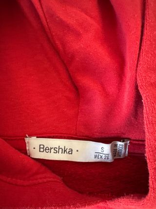 Sudadera corta roja mujer Bershka