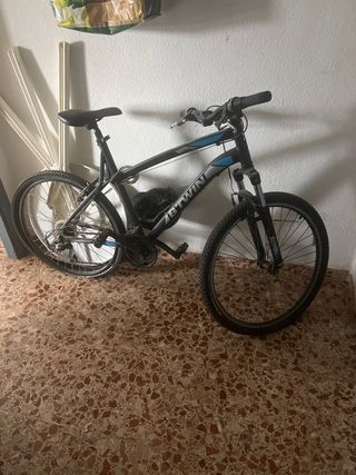 Bicicleta de montaña B'TWIN