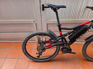 Bicicleta eléctrica doble suspensión