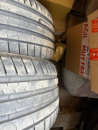 Bridgestone 255/45 R20 105W