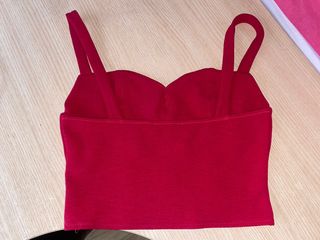 Top fucsia Zara
