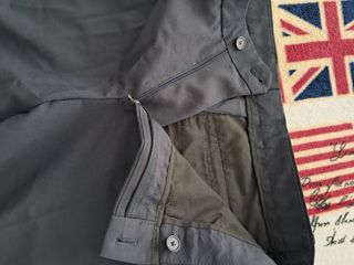 Traje Zara Azul Marino y Camisa Blanca