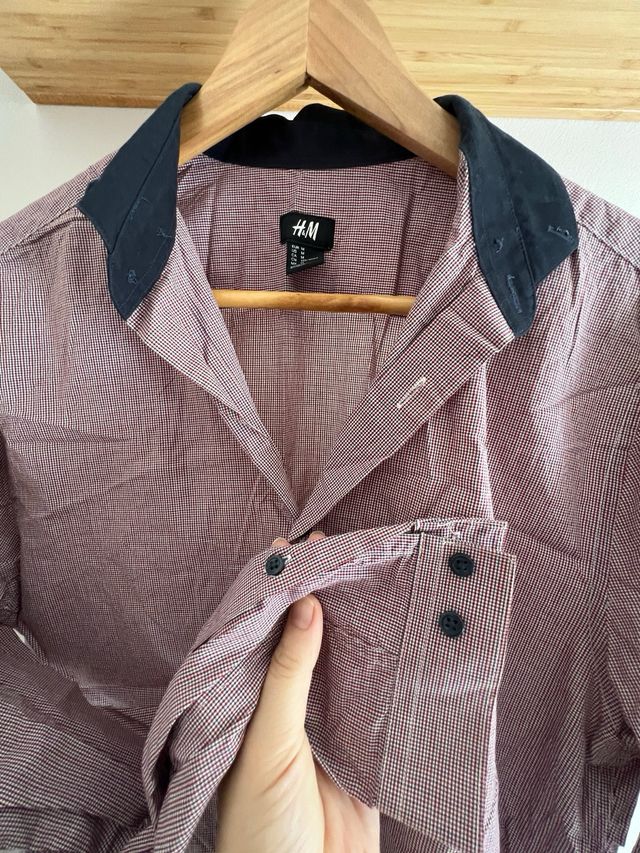 Camisa H&M cuadros roja y negra